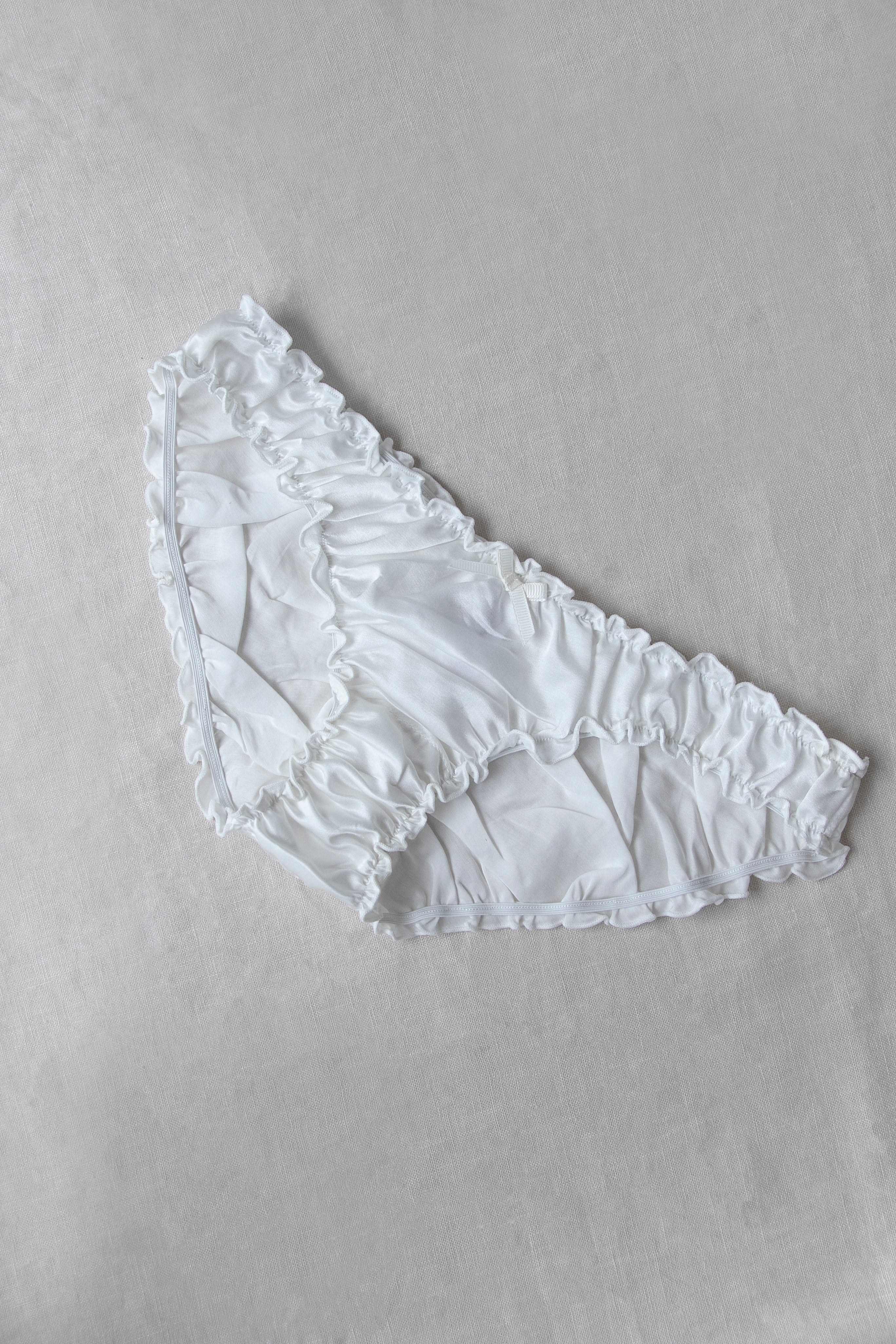 Ruffle knickers in natural silk cotton silk frilly lingerie