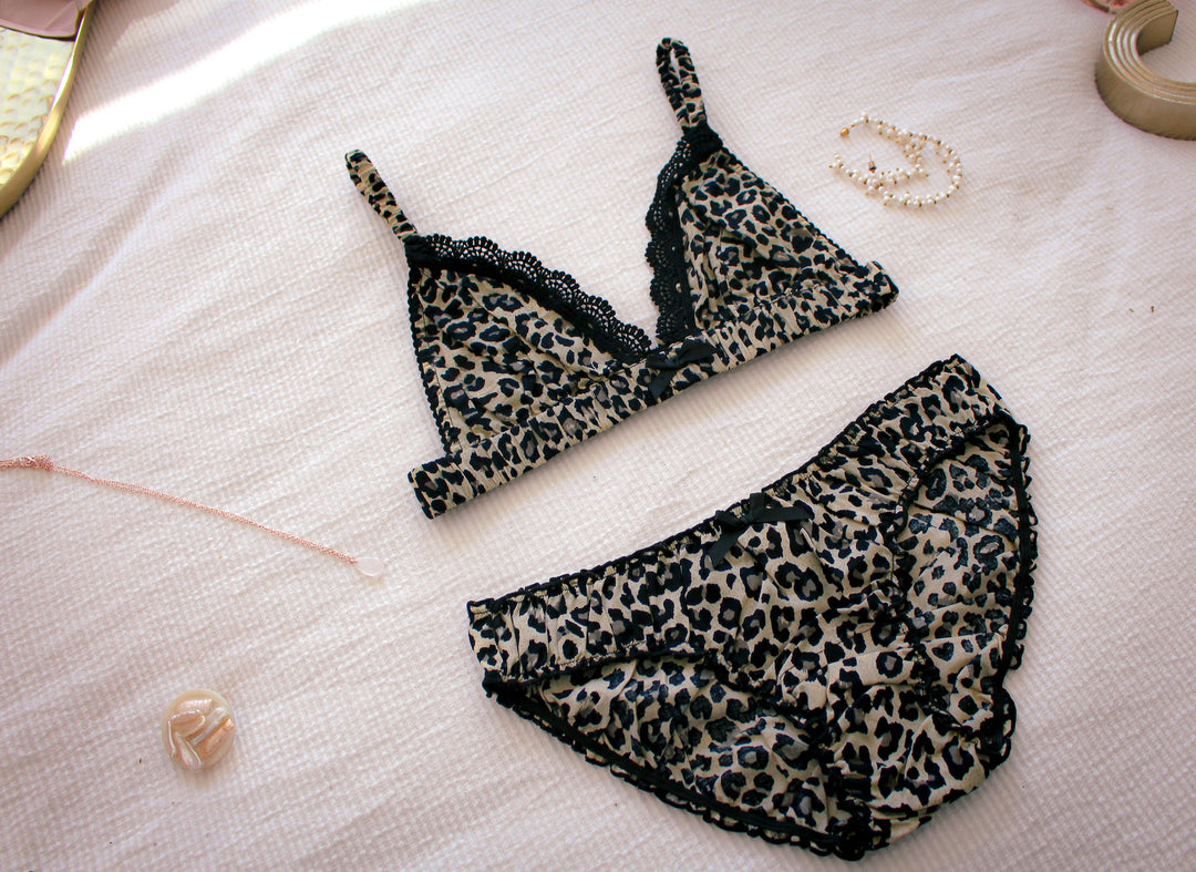 Ruffle knickers in cotton in jungle