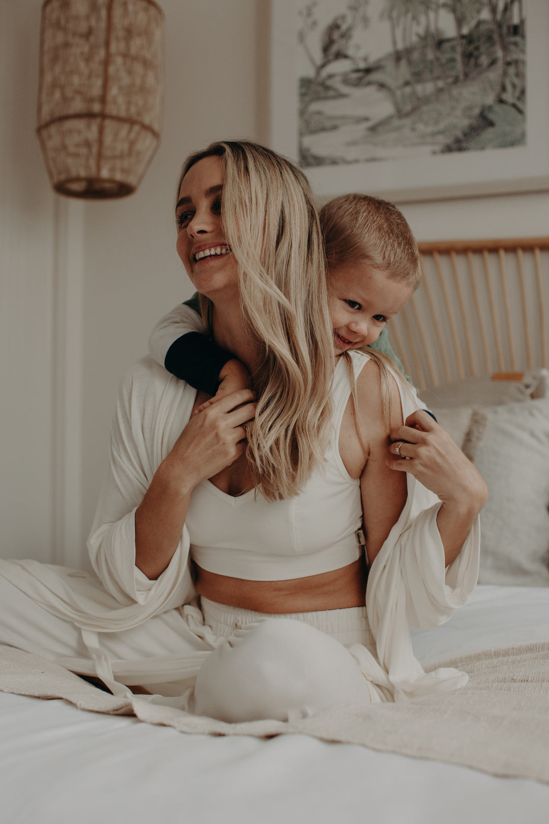 Cassie jogger in Natural