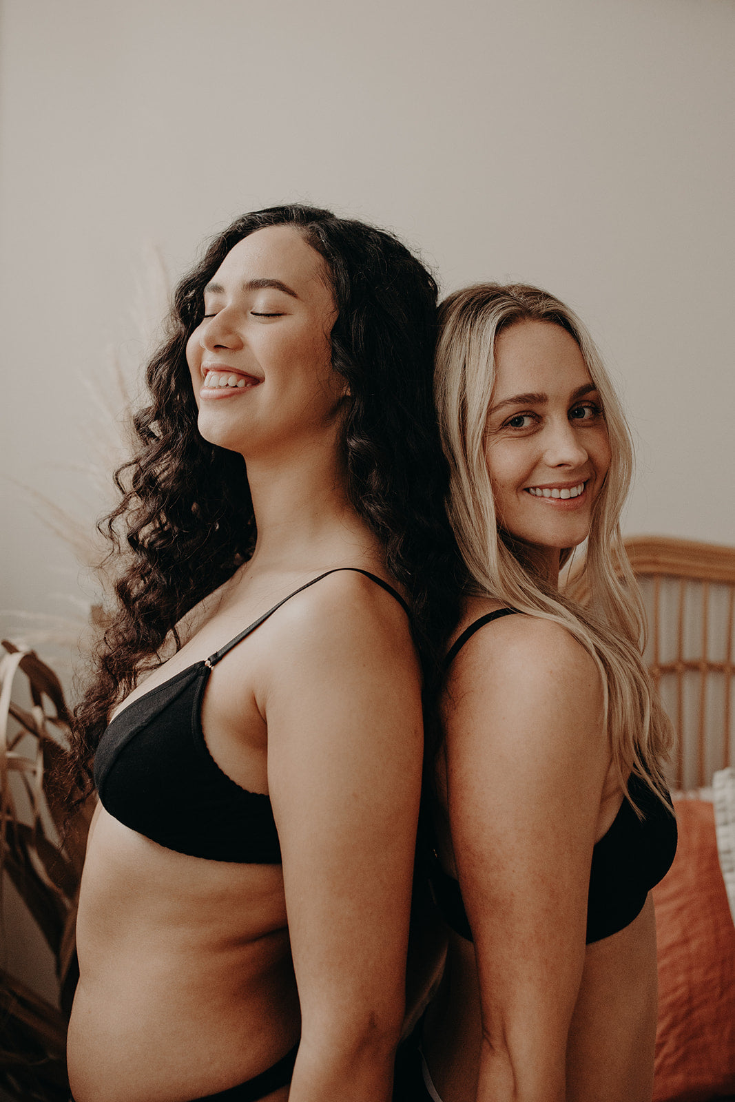 Stella soft cup bra in black