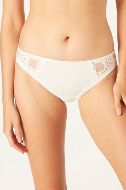 Beth bikini brief with lace in natural