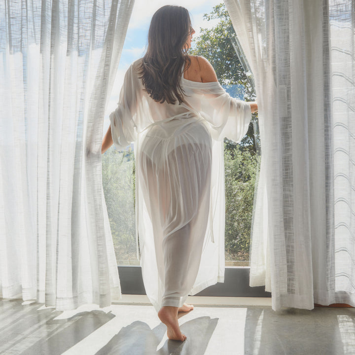 curvy model showing back view of bamboo robe