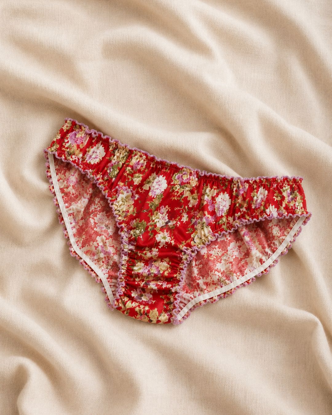 Cotton ruffle knicker gift pack