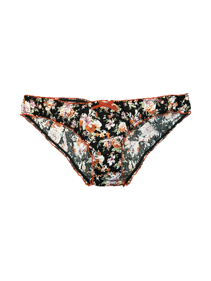 Ruffle Knickers in Blackrose