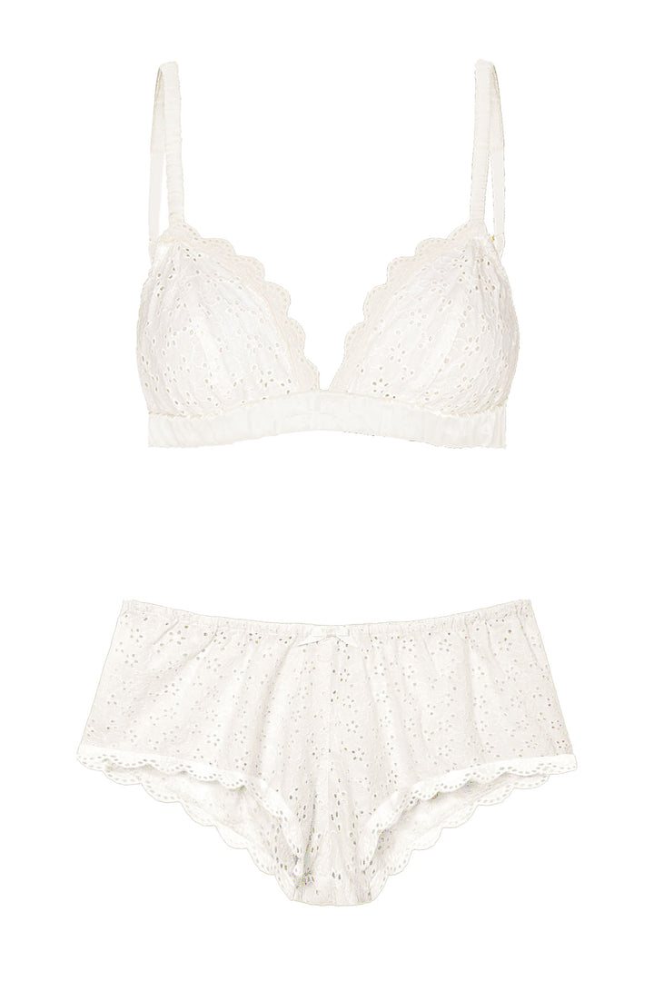 Broderie anglaise bralette & french knickers