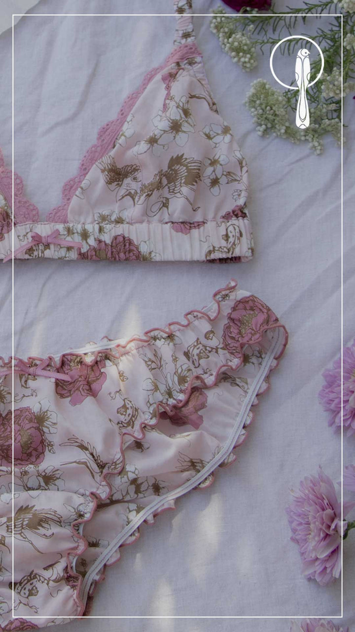 Bella lingerie set in chinoiserie