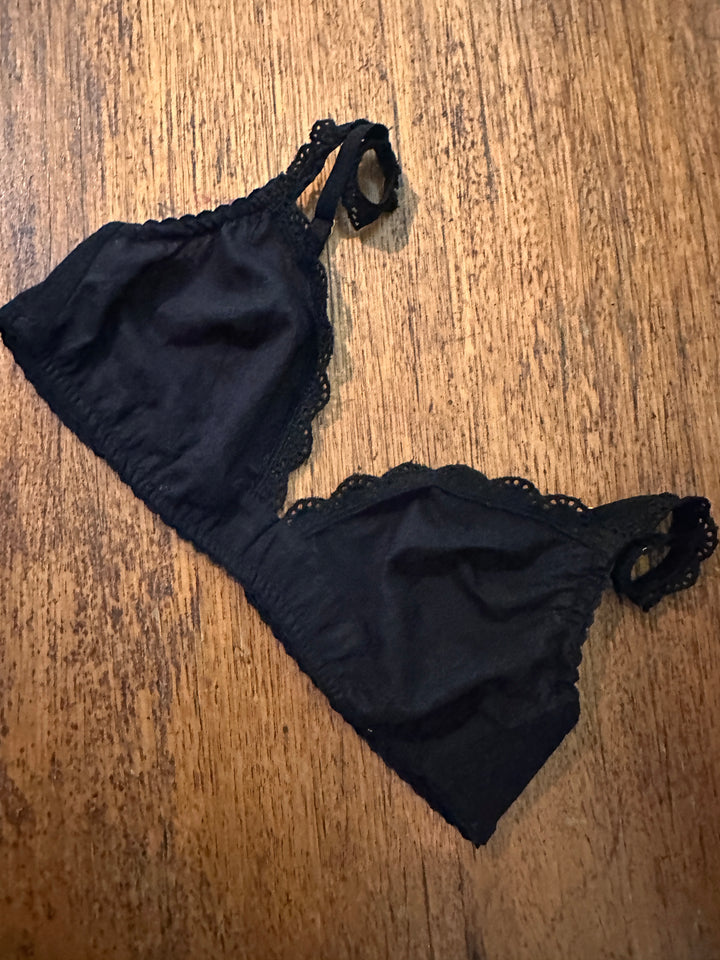 Organic cotton soft cup bralette in black (made to order)