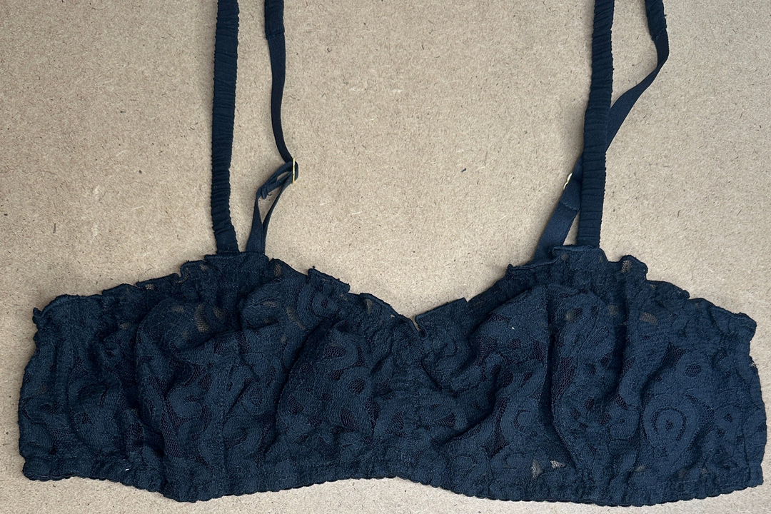 Lace Sample Set in Black | Size M / L / XL