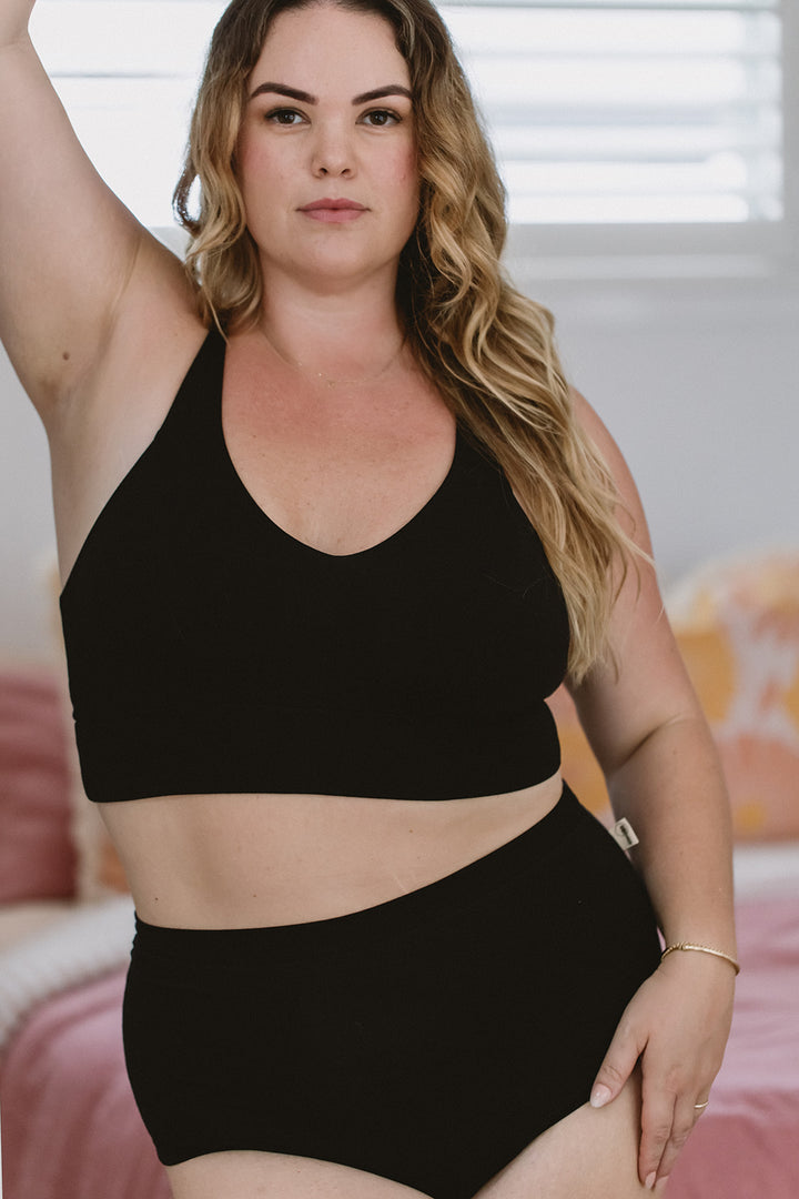 Shanti Crop - Full Cup