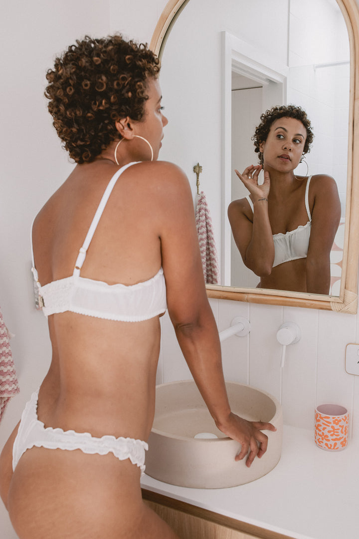 Summer Bralette in Crepe in Natural