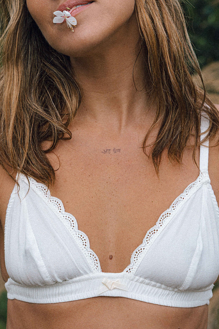 Bella Bralette in Crepe in natural