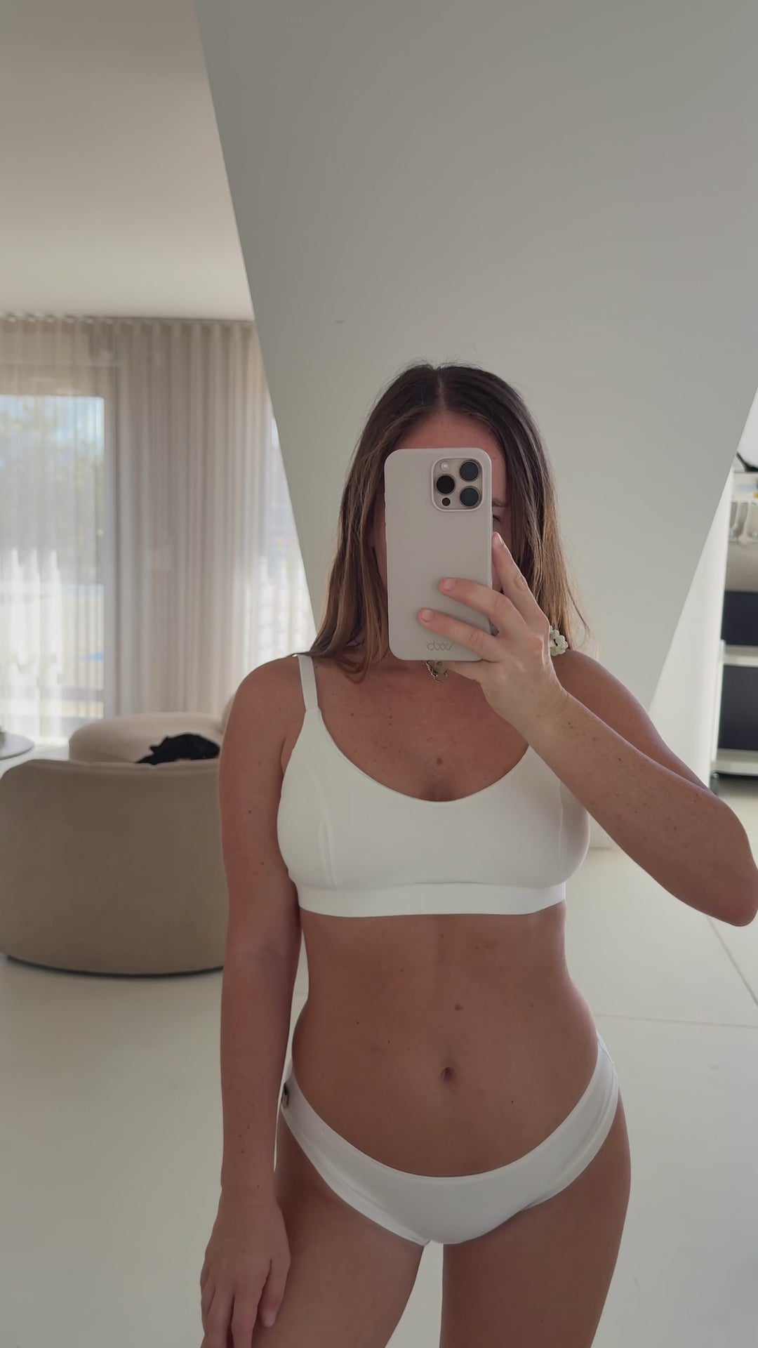 Siane Adjustable Crop – Natural