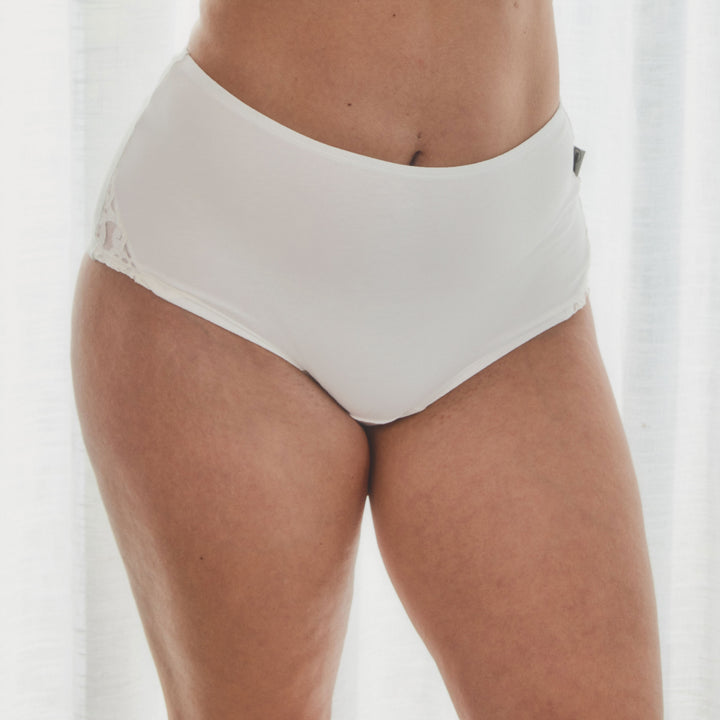 high waisted organic cotton underwear with lace in white